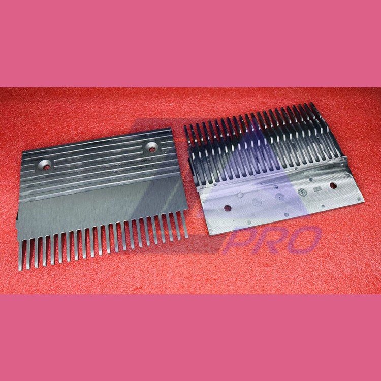 Гребенка траволатора алюминиевая GD-AlSi12 левая 22 зуба тип B TravelMaster KM5270417H01 Kone