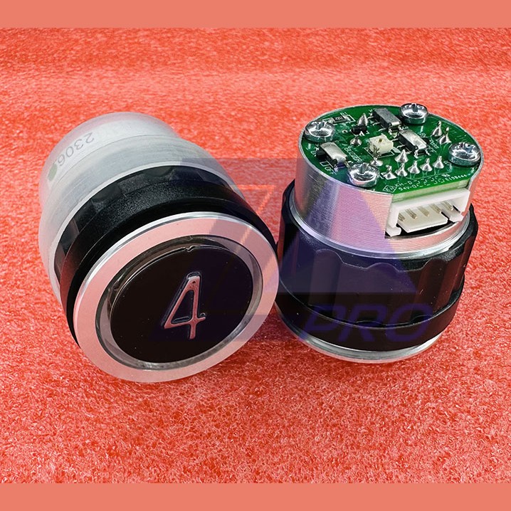 Кнопочный модуль "4" зеленая подсветка D4DUG  WELM-1101 ID:54502536.4 TRP000071 Schindler 7000