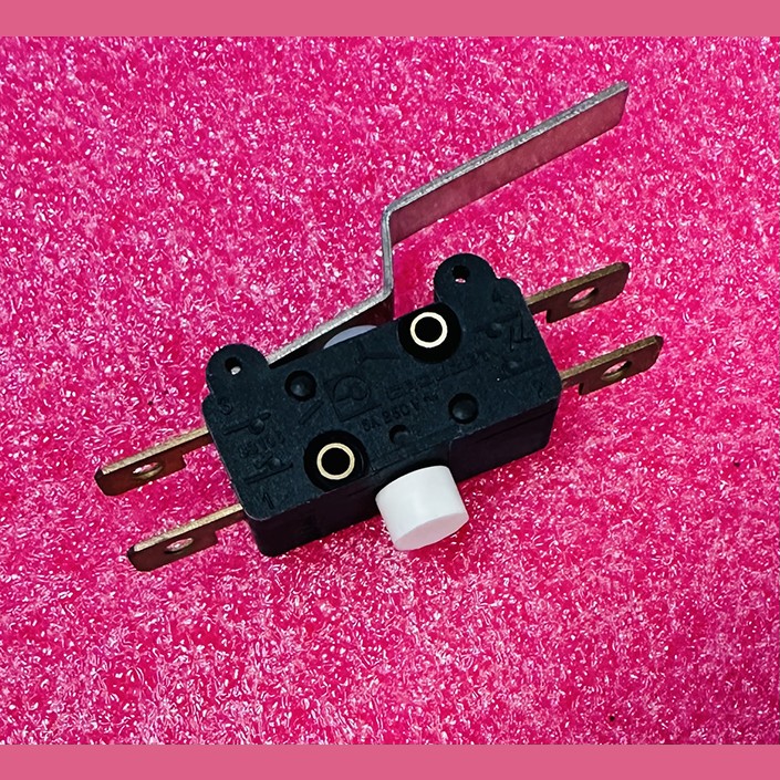 Микропереключатель 5A 250V 83106 CROUZET